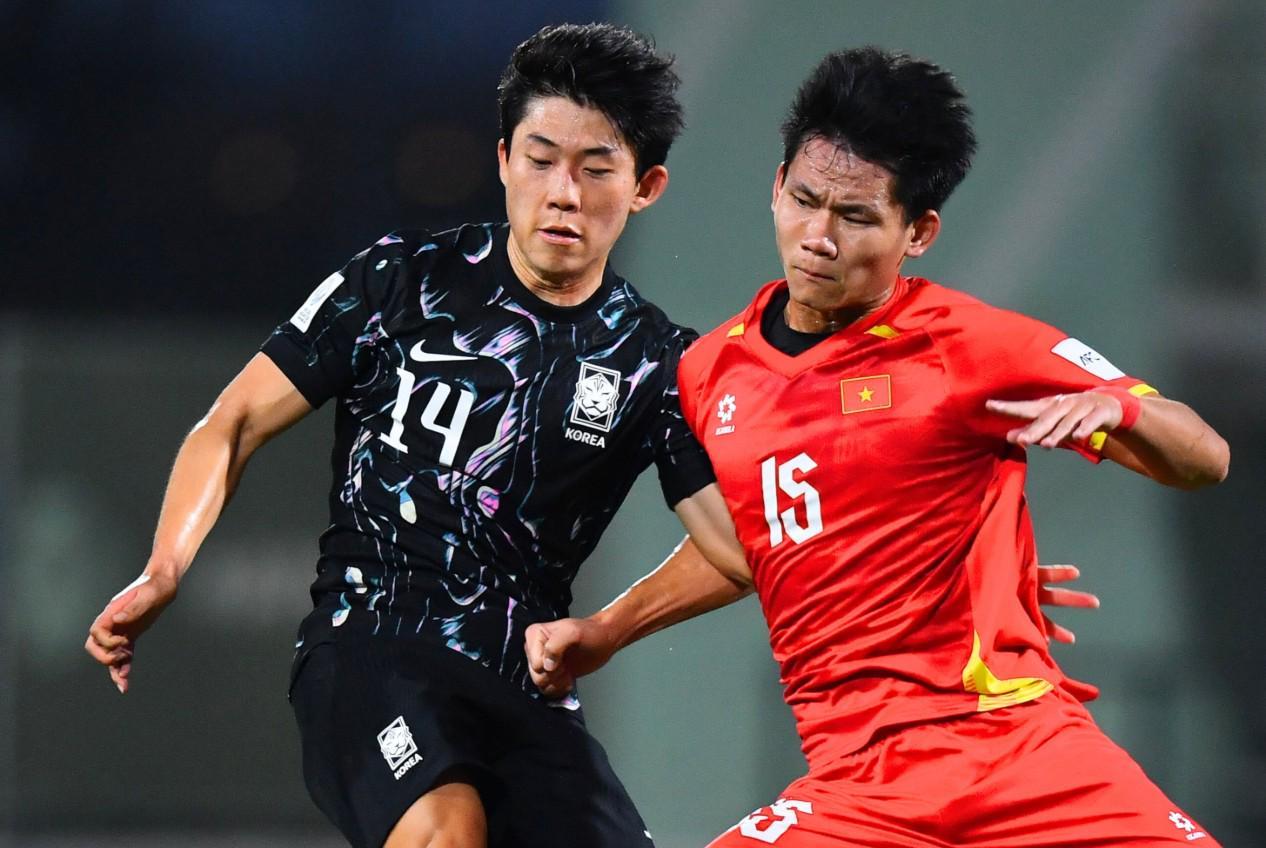 2026 世界杯预选赛-韩媒:拿不下10人越南却说“还没到完全体”;留给韩国队的时间不多了